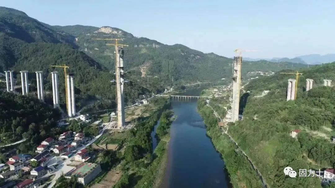 双鸭山固力士参与湖南炉慈高速建设，助力区域经济发展